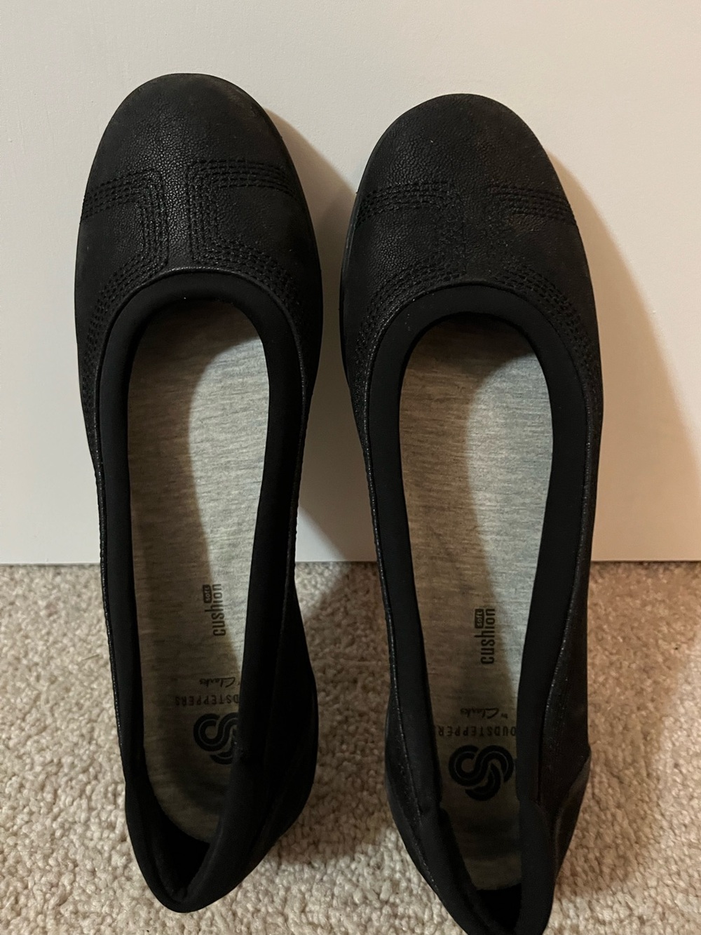 Clarks cloudsteppers 8 1/2 medium Black Cushion Step Ballet Flats